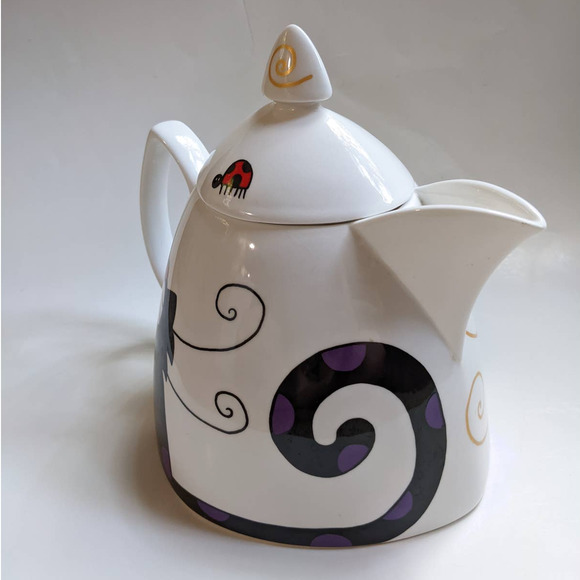 Vintage 90's Y2K Cat Teapot, Bone China with Art Deco Black & White Cat Design - Picture 4 of 10